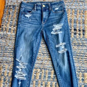 American Eagle Outfitters Distressed Jeggings